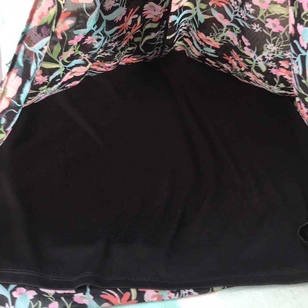 Emma & Michele Floral Ruffle Front Sleeveless Dress Black Medium - Picture 5 of 12